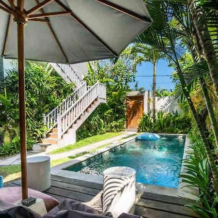 Kubu Guest House Семиньяк Экстерьер фото