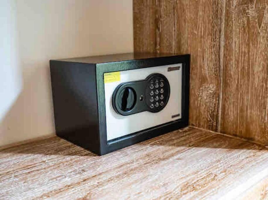 Kubu Guest House Семиньяк Экстерьер фото