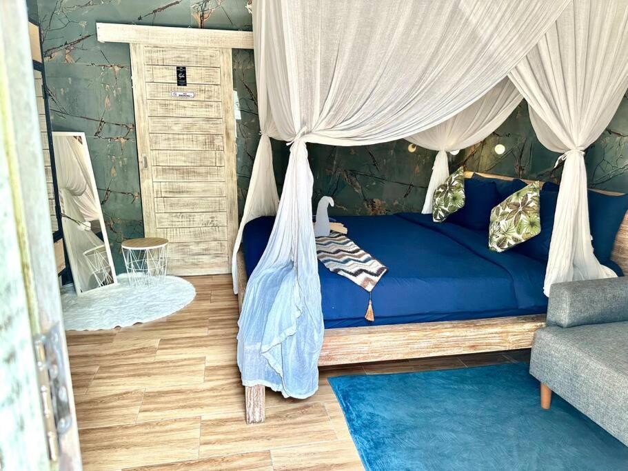 Kubu Guest House Семиньяк Экстерьер фото